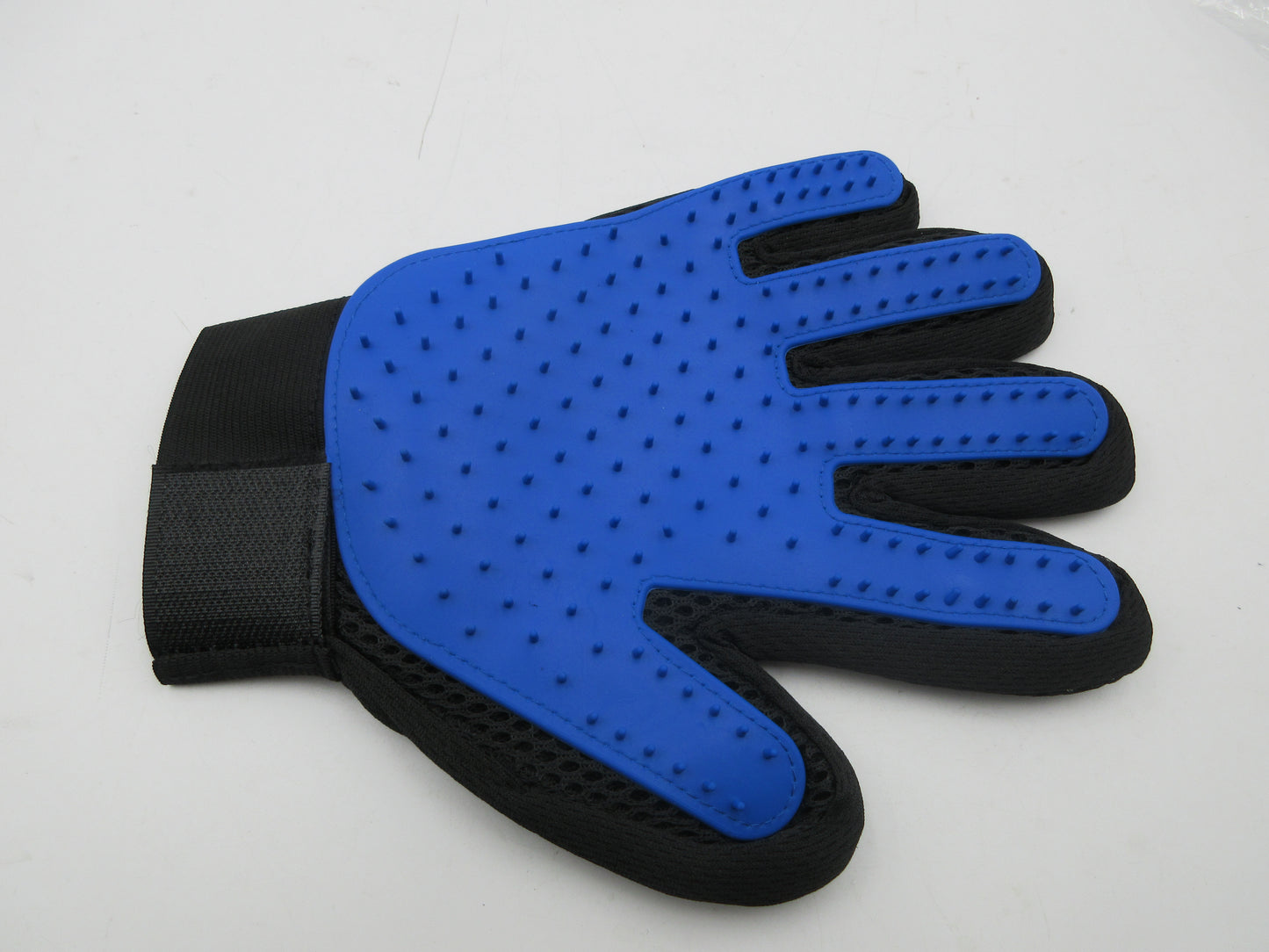 Pet Grooming Glove