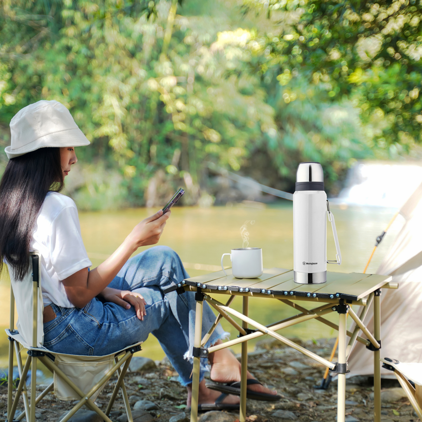 Westinghouse Vacuum Drinking Bottle - White