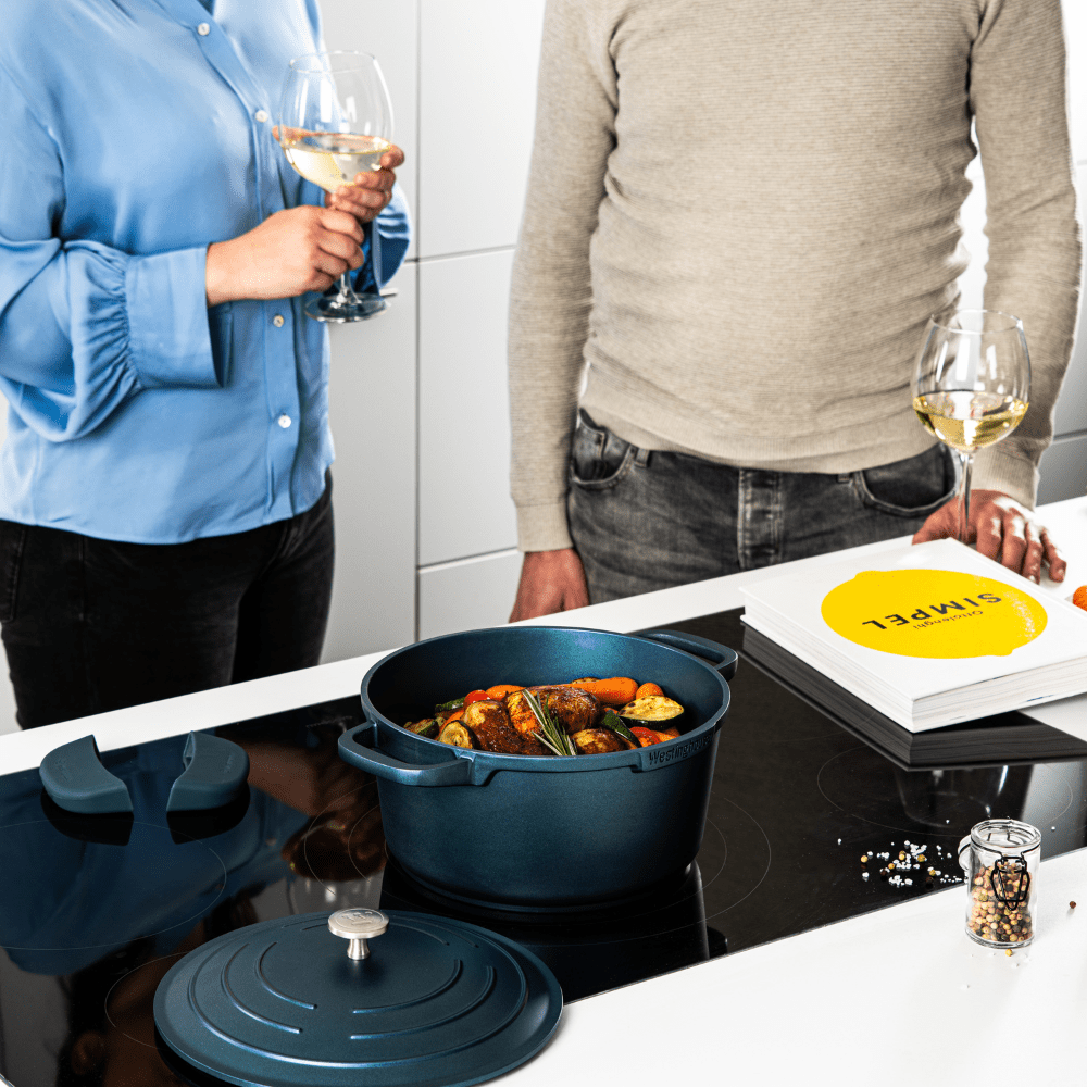 Westinghouse 11-Inch Casserole with Lid - Performance Series